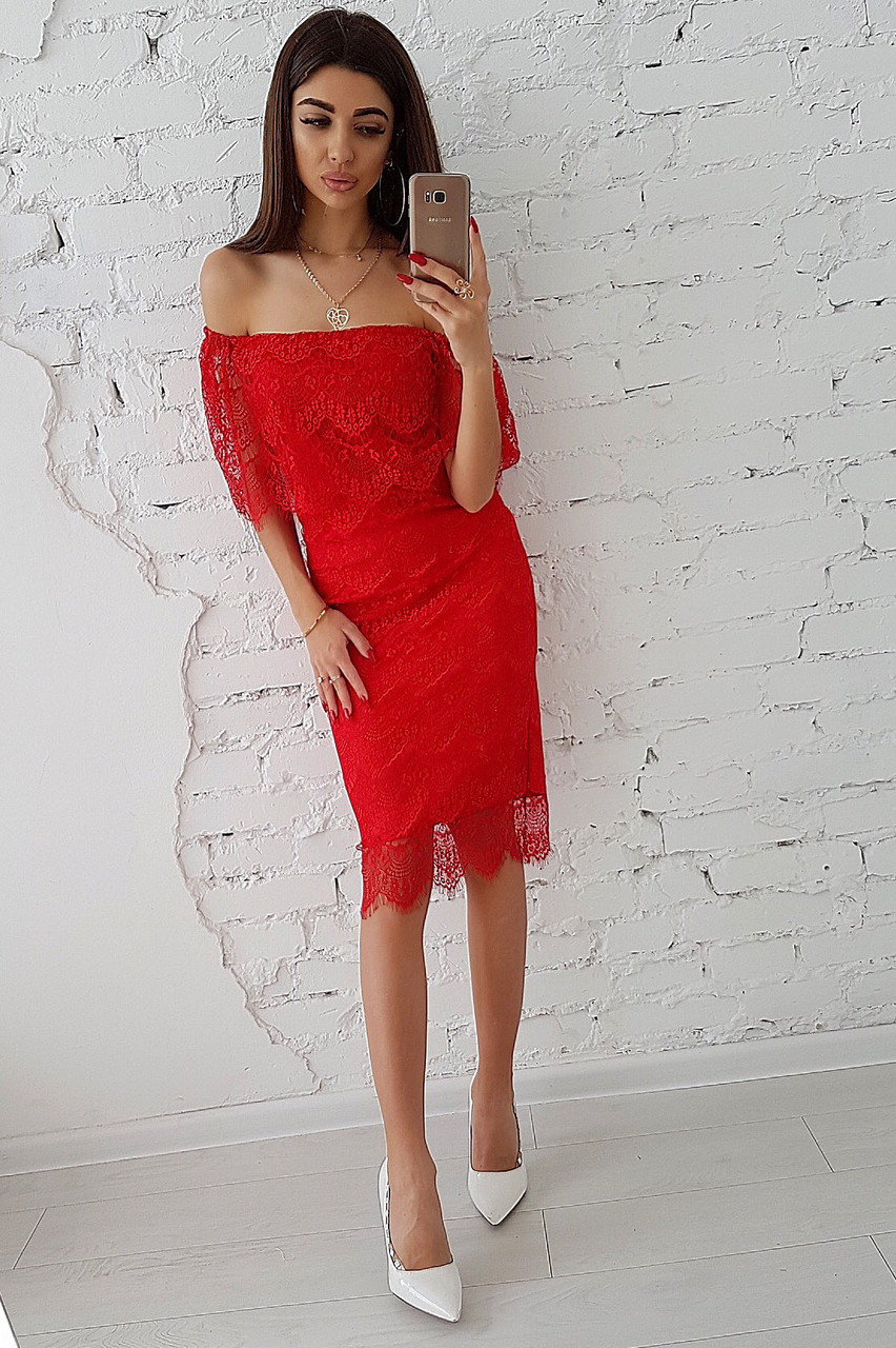 Красное Платье С Кружевом